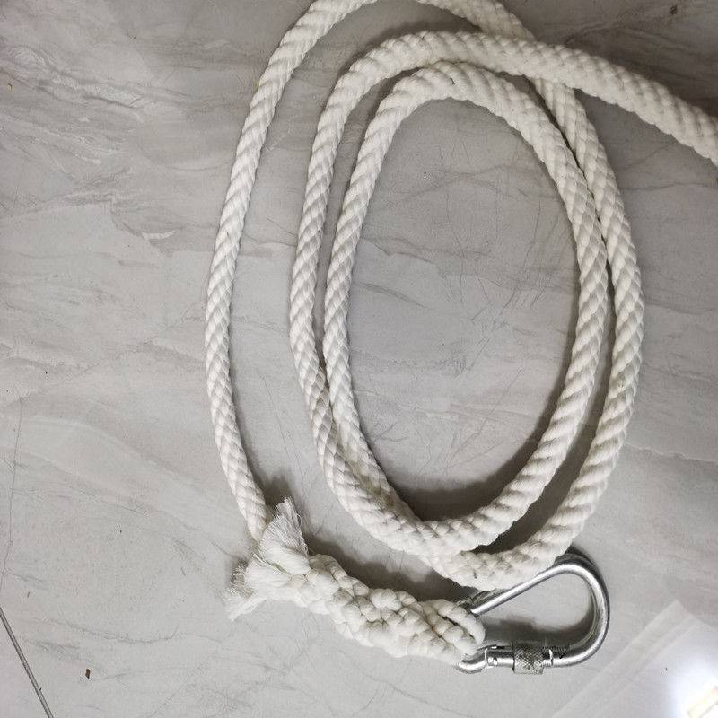 Three meters of cotton rope